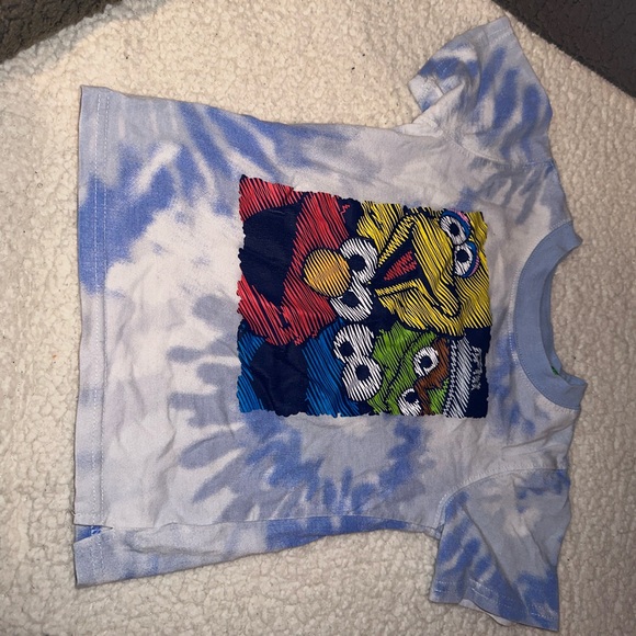 T-Shirts - Picture 9 of 14